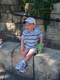 Sat 16 Feb 2008 01:44:28 PM

Lunch break...