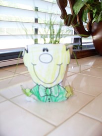 Fri 01 Oct 2010 03:19:30 PM

Another one of Andrew's art projects -- this 