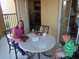 Sat 24 Mar 2012 08:55:22 AM

A patio breakfast on the morning of departure.