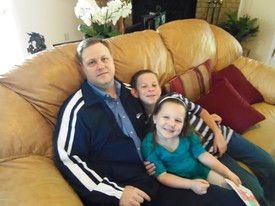 Thu 10 Apr 2014 09:51:05 AM

Morning of surgery on dad's left elbow.