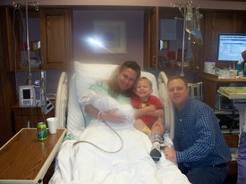 Tue 24 Mar 2009 08:28:04 PM

First family photo with Gracie in it.