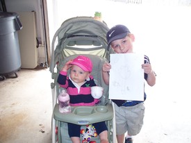 Mon 15 Mar 2010 01:20:48 PM

An afternoon walk with Mom while dad was at work...