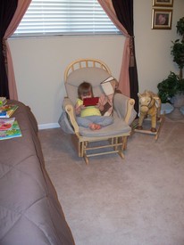 Sat 19 Mar 2011 01:20:09 PM

Gracie sneaked Andrew's Nintendo DS...