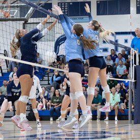 Thu 18 Sep 2025 07:15:05 PM